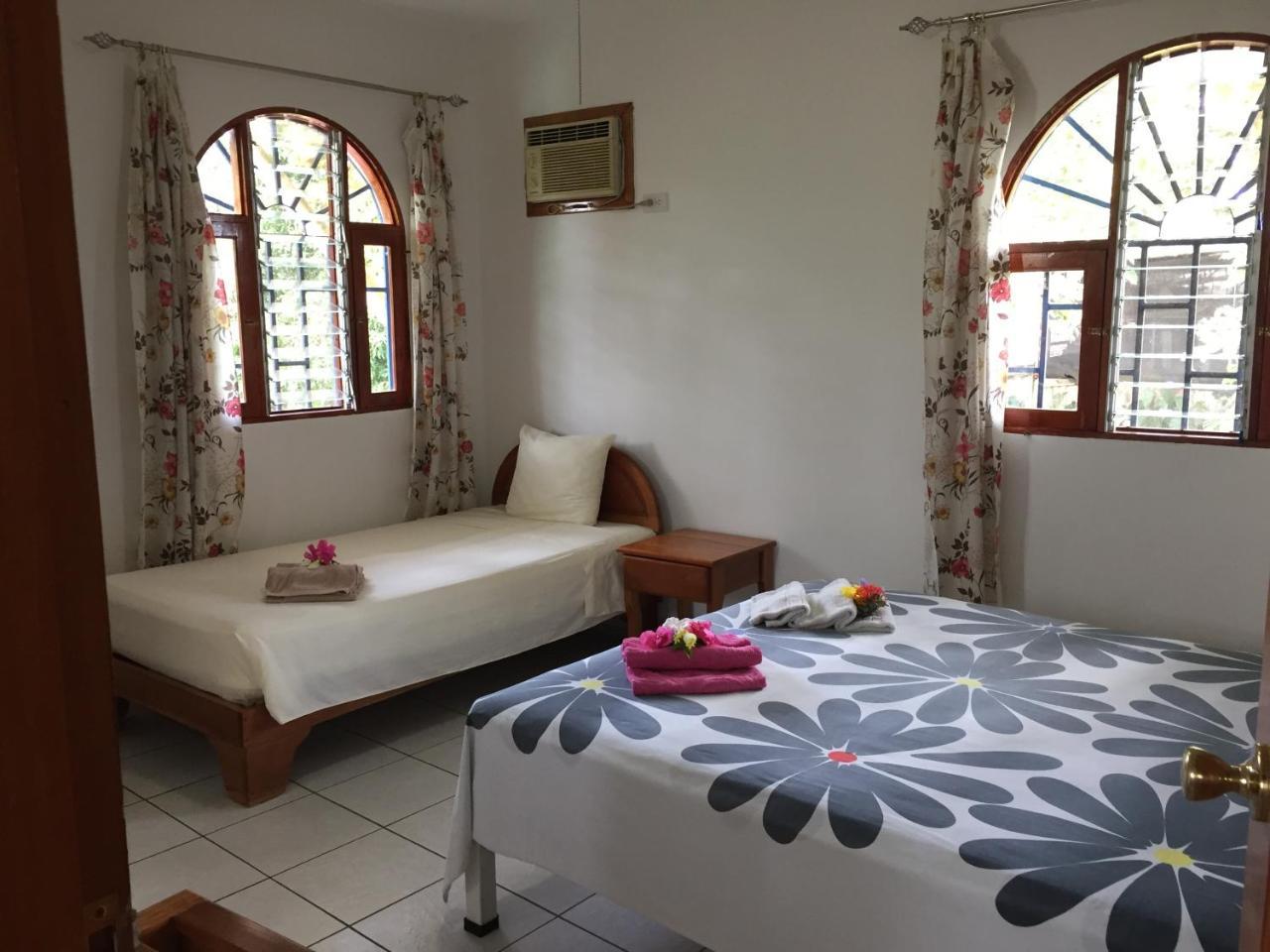 Bed and Breakfast La Perlita Jacó Zewnętrze zdjęcie