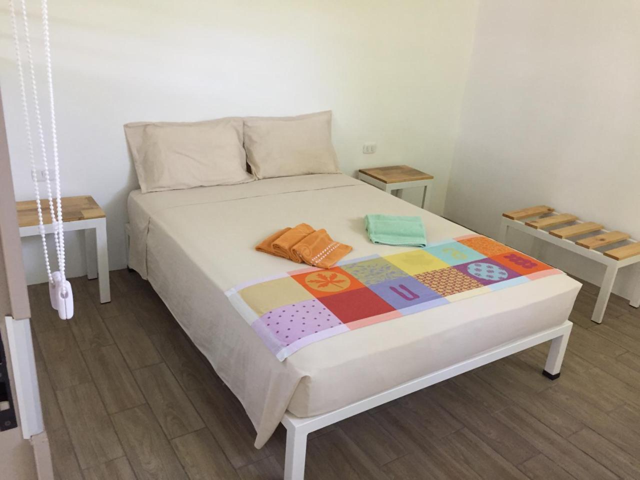 Bed and Breakfast La Perlita Jacó Zewnętrze zdjęcie