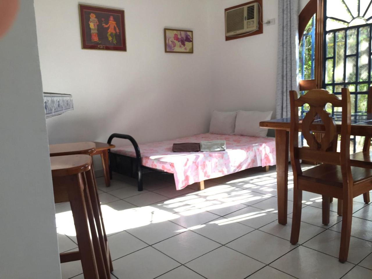 Bed and Breakfast La Perlita Jacó Zewnętrze zdjęcie